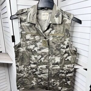 Dolled Up Camouflage Utility‎ Vest Juniors Women's XL Sleeveless Military Style